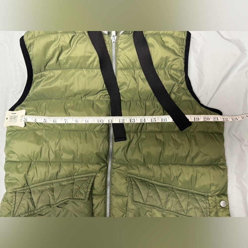 Calvin Klein Performance Repel Hooded Puffer Vest - Picture 7 of 9